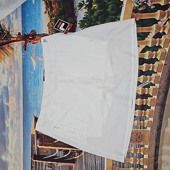 Fila Golf Mini Skort‎ Size Large NWT - Picture 1 of 6